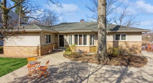 Photo of 1 Edgewood Ave, West Orange, NJ 07052