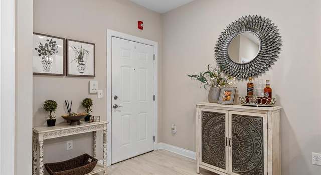 Photo of 24 Elm St Unit 2B, Montclair, NJ 07042