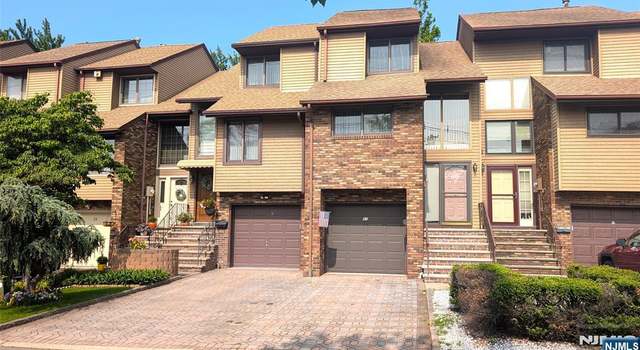 Photo of 37 Ross Rd, Wallington, NJ 07057