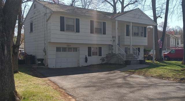 Photo of 14 Roland Rd, Pequannock Township, NJ 07440