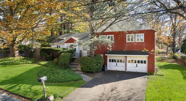 Photo of 15 Strawberry Hill Rd, Hillsdale, NJ 07642