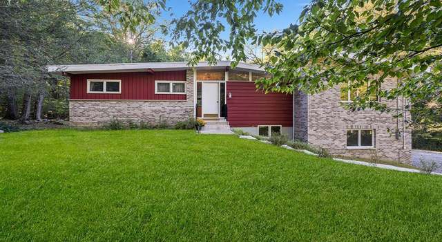 Photo of 38 Tulip Ave, Ringwood, NJ 07456