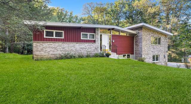 Photo of 38 Tulip Ave, Ringwood, NJ 07456