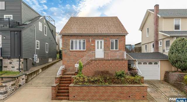 Photo of 135 Forest St, Kearny, NJ 07032