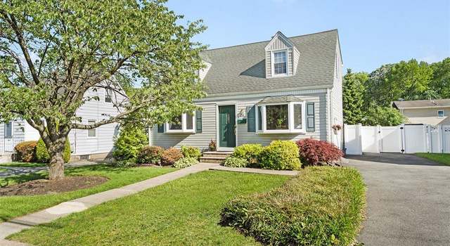 Photo of 254 Lincoln Ave, Elmwood Park, NJ 07407