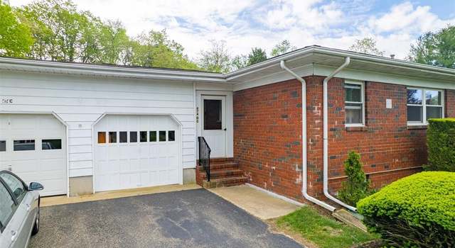 Photo of 474 Laurel Brook Dr, Brick, NJ 08724
