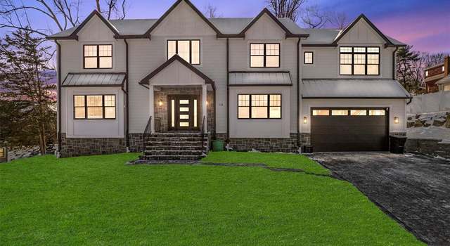 Photo of 131 Midland Ave, Park Ridge, NJ 07656