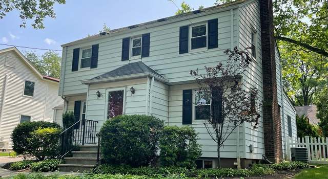Photo of 771 Stelton St, Teaneck, NJ 07666