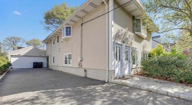 Photo of 213 E Johnson Ave, Bergenfield, NJ 07621