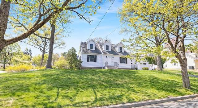 Photo of 125 Greenway Rd, Glen Rock, NJ 07452