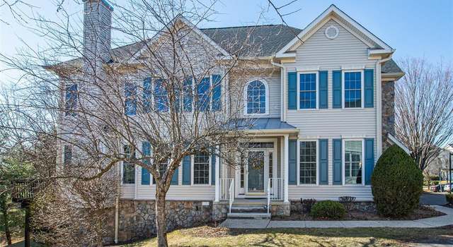 Photo of 32 Mountain View Dr, Woodland Park, NJ 07424