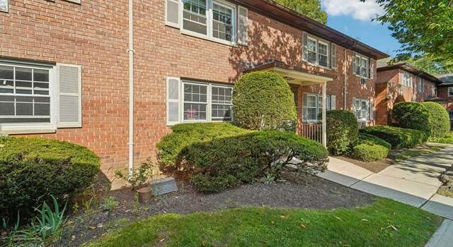 Photo of 34 Lakeside Dr, Millburn, NJ 07041