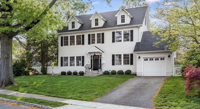 Photo of 6 Carlton Dr, Montclair, NJ 07043