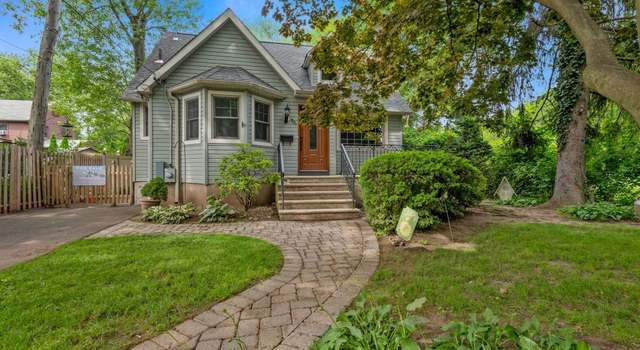 Photo of 391 Beatrice St, Teaneck, NJ 07666
