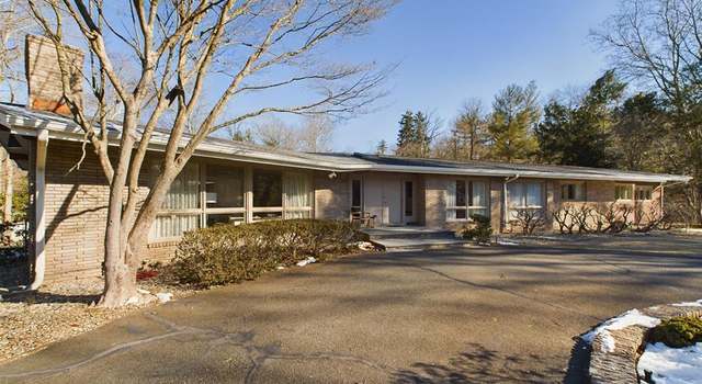Photo of 705 Howard Rd, Ridgewood, NJ 07450