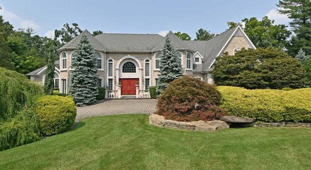 Photo of 10 Finn Ct, Mahwah, NJ 07430