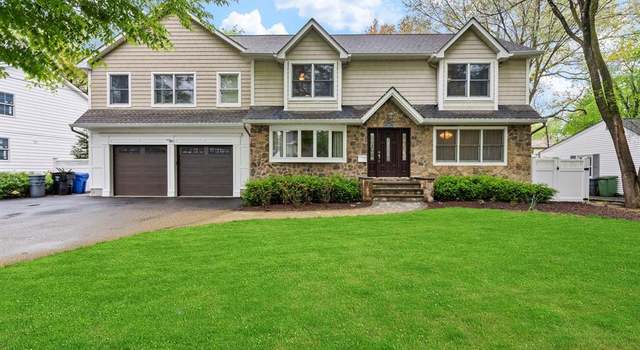 Photo of 642 Falmouth Ave, Paramus, NJ 07652