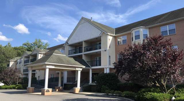 Photo of 401 Dercole Ct #130, Norwood, NJ 07648