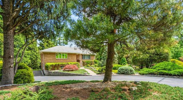 Photo of 714 Hemlock Dr, Oradell, NJ 07649