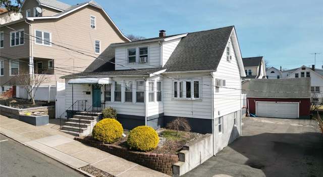 Photo of 132 N 15th St, Prospect Park, NJ 07508