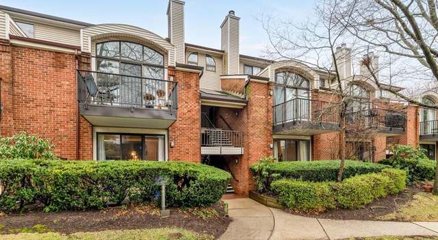 Photo of 7 London Ct, Teaneck, NJ 07666