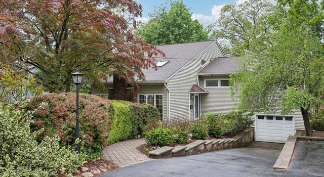 Photo of 151 Busteed Dr, Midland Park, NJ 07432