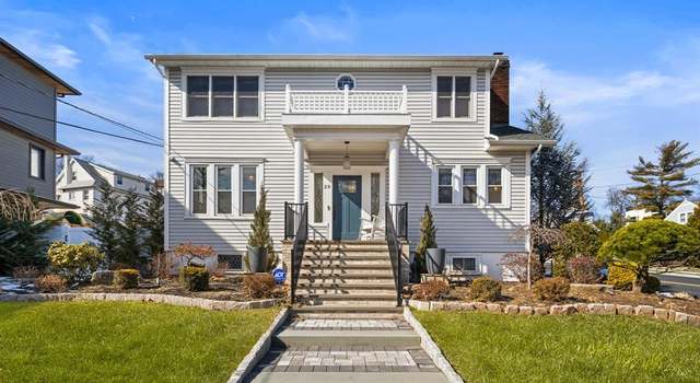 Photo of 29 Edgewater Rd, Cliffside Park, NJ 07010