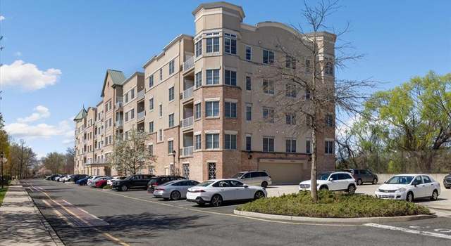 Photo of 3204 Windsor Park Ct #3204, Englewood, NJ 07631