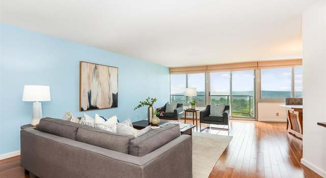 Photo of 1 Claridge Dr #521, Verona, NJ 07044