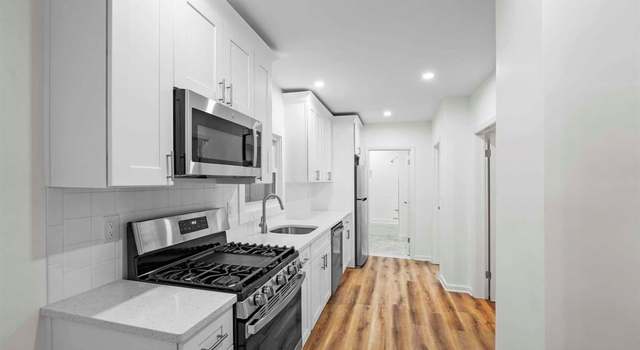 Photo of 425 7th St, Fairview, NJ 07022
