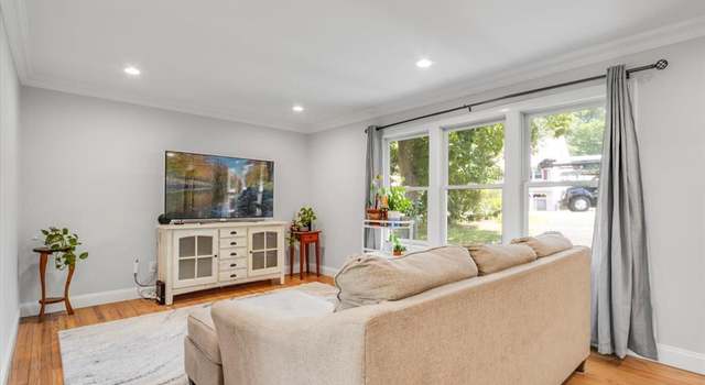 Photo of 13 Ridge Pl, Ringwood, NJ 07456