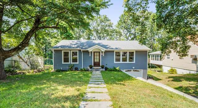 Photo of 13 Ridge Pl, Ringwood, NJ 07456