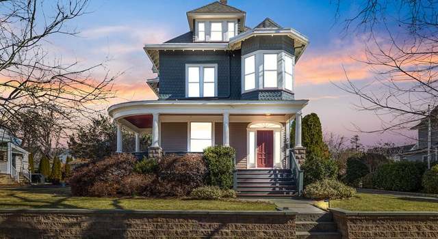 Photo of 64 W Newell Ave, Rutherford, NJ 07070