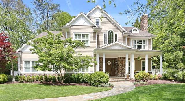 Photo of 7 Newton Pl, Allendale, NJ 07401