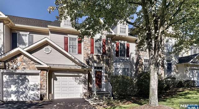 Photo of 72 Rolling Views Dr, Woodland Park, NJ 07424