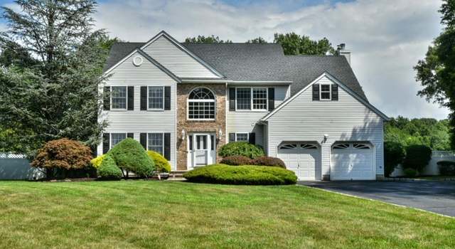 Photo of 30 Sleepy Hollow Dr, Oak Ridge, NJ 07438