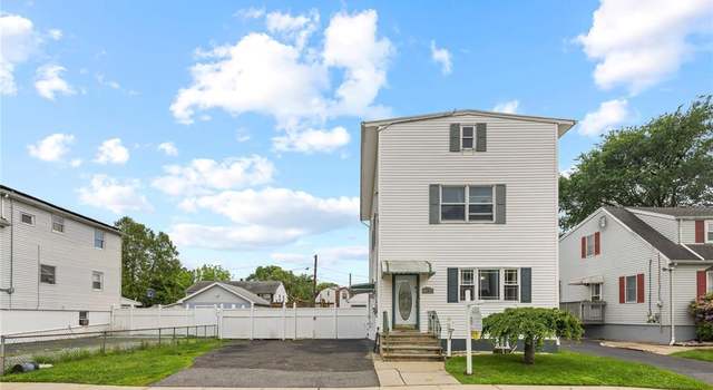 Photo of 39 Grove St, Little Ferry, NJ 07643