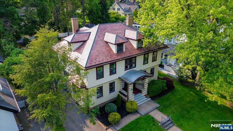 Photo of 12 Harrison Ave Montclair, NJ 07042