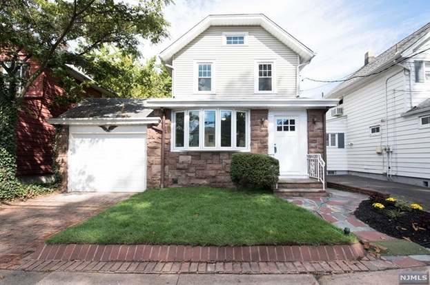 521 Jauncey Ave Lyndhurst Nj 07071 Mls 1741055 Redfin