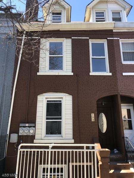 132 Highland Ave