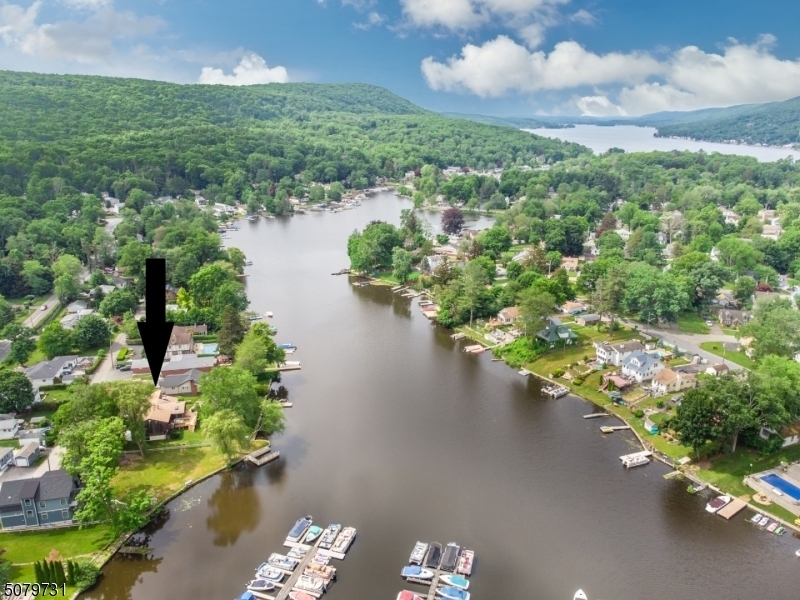 8 Starlight, Greenwood Lake, NJ 10925 MLS 3721166 Redfin