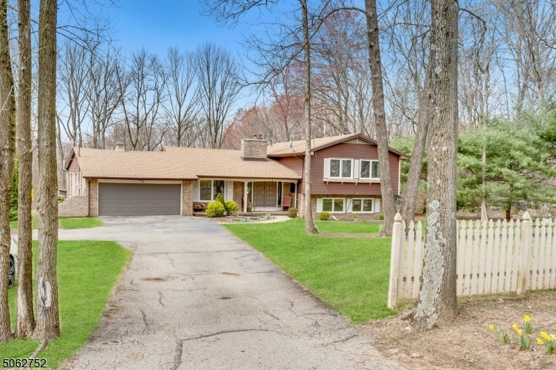 23 edison rd, jefferson township, nj 07849