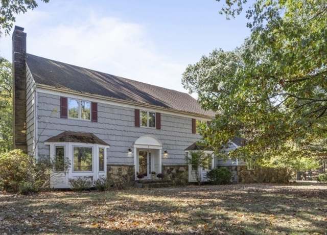 Property at 3 Flintlock Rd, Readington Twp., NJ 08822-7142, 4 beds, 3 baths
