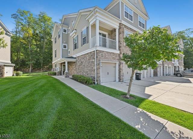 Property at 502 Waterview Ct, Hanover Twp., NJ 07927-2055, 3 beds, 2.5 baths