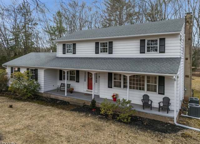 Property at 4 PINEWOOD Ct, Raritan Twp., NJ 08822-4909, 4 beds, 2.5 baths