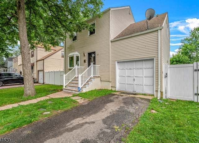Property at 457 W 4Th Ave, Roselle Boro, NJ 07203-1863, 3 beds, 1 bath
