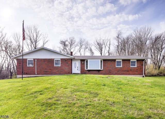 Property at 522 Ridge Rd, Fredon Twp., NJ 07860-5230, 3 beds, 2 baths