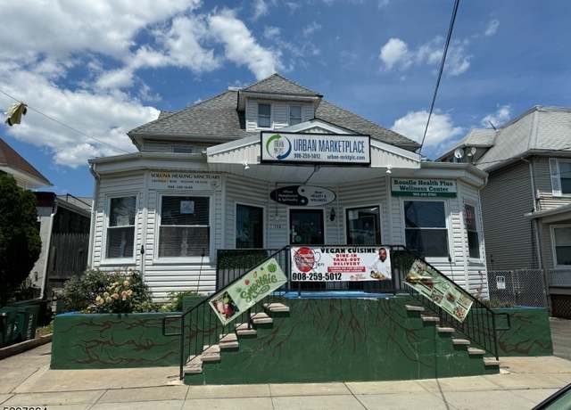 Property at 125 E 2Nd Ave, Roselle Boro, NJ 07203-1290, 6 beds, 3 baths