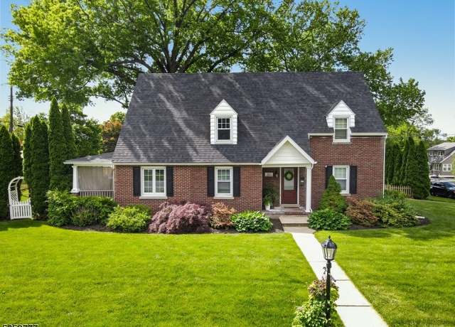 Property at 303 March Blvd, Pohatcong Twp., NJ 08865-3904, 4 beds, 2.5 baths