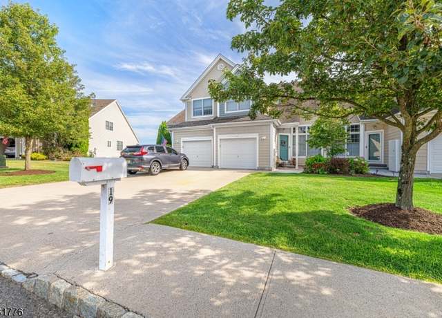 Property at 19 Prospect Cir, Wantage Twp., NJ 07461-3066, 3 beds, 2.5 baths